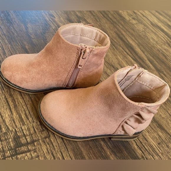 Cat & Jack Toddler Girl’s Fashion Boots Size 5 - Picture 4 of 4